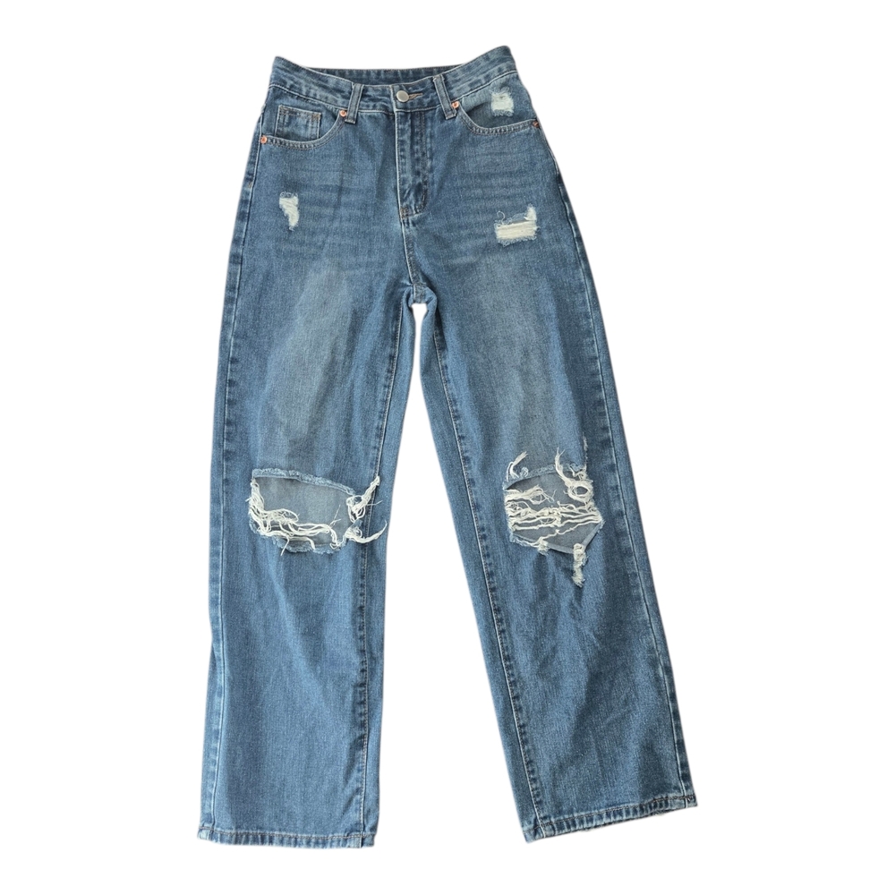 SHEIN Washed Blue Denim Distressed Petite Jeans with Contrast Topstitch